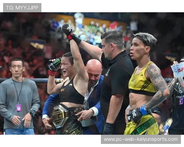 UFC女选手赛前跳舞遭对手翻白眼，挑战与娱乐并存