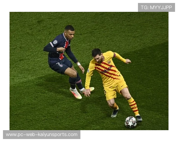 巴萨中场球员远射建功，弧顶世界波成热门回放